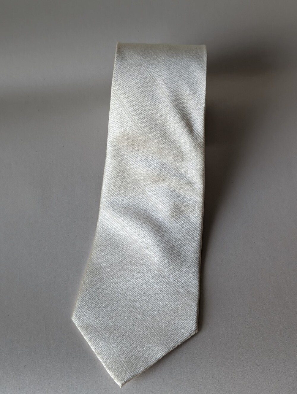 Calvin Klein Men's Cream Silk Tie Extra Long Size 62" Long